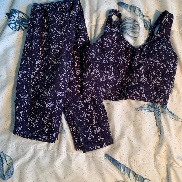 Buffbunny Collection Other - BuffBunny Collection Navy Terrazzo leggings and Sports Bra Set size Extra Small